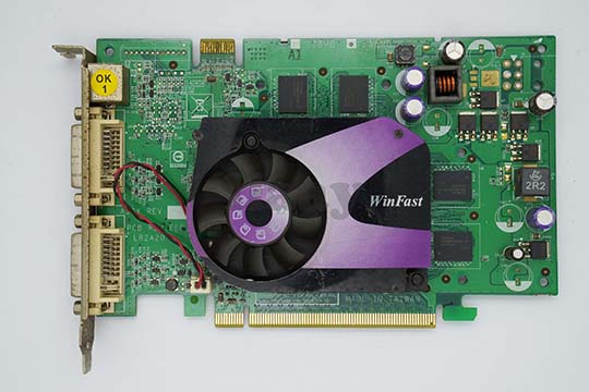 丽台Winfast PX7600 游戏版 256MB显示卡（nVIDIA GeForce 7600芯片）